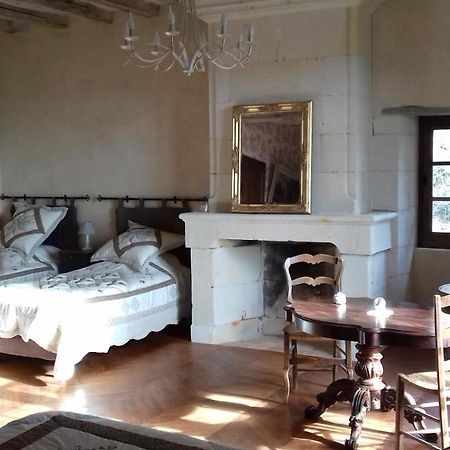 Manoir De La Fontaine Du Chene Bed and Breakfast Coutures  Buitenkant foto