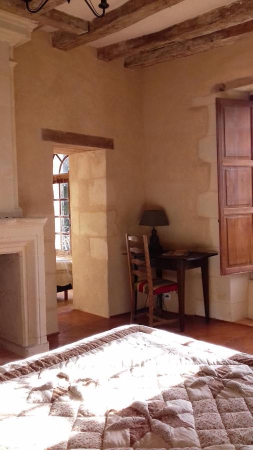 Manoir De La Fontaine Du Chene Bed and Breakfast Coutures  Buitenkant foto